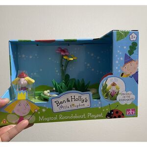 NIB NEW Ben Holly's Little Kingdom Magical Roundabout‎ Playset Playground Figure